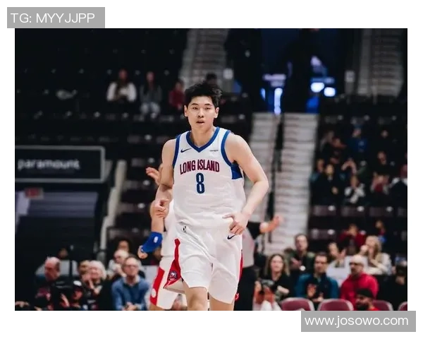 NBA G联赛:21分逆转+准绝杀罚球!豪斯29分6助攻 快船客场一分险胜长岛篮网